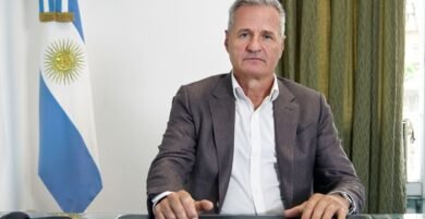 Con más de 40 años en el Poder Judicial, Ramiro González lidera investigaciones complejas en fuero penal, ambiental y electoral.