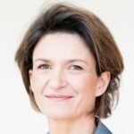 Isabelle Kocher, ex CEO de Engie, retrato de una líder en el sector energético.