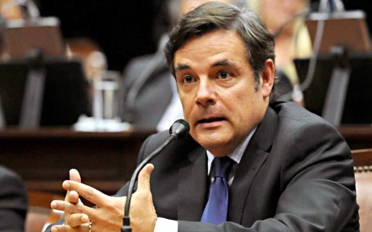 Carlos Eduardo Rovira